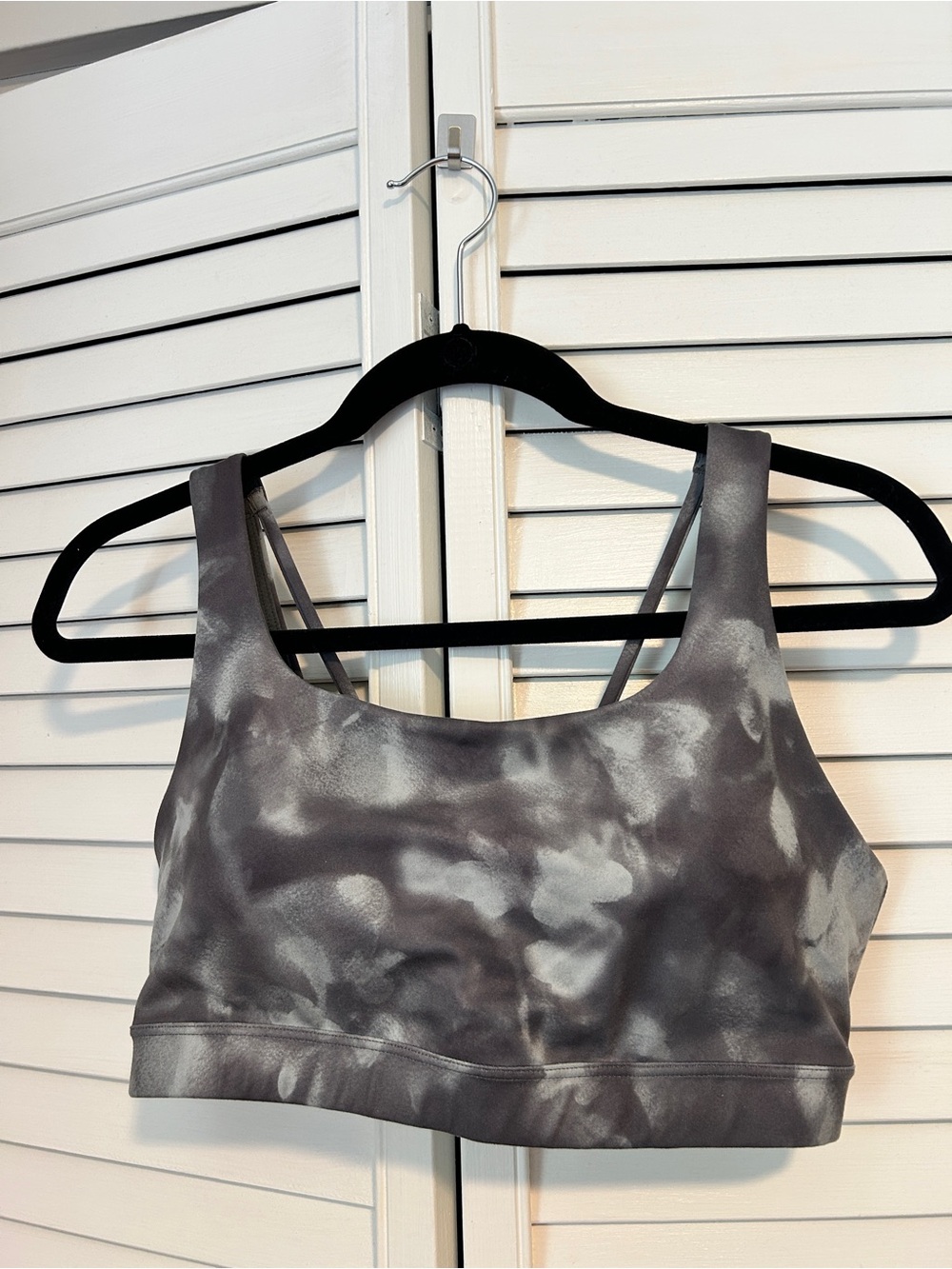 Athleta Gray Tie-Dye Exhale Sports Bra